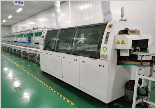 PCBA生產(chǎn)中選擇波峰焊加工的注意事項.jpg
